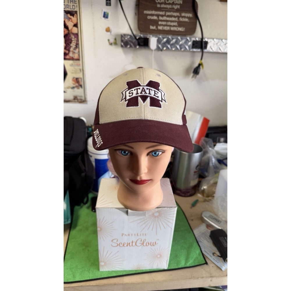 Mississippi State‎ Bulldogs Cap Hat Maroon Beige Russell Athletic NCAA